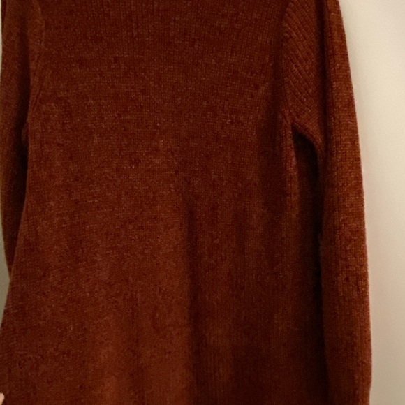 Rust colored sweater - Picture 4 of 4
